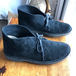 Black Clark Desert Boots!